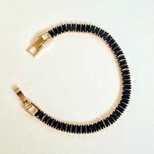 18k Rose gold-plated tennis bracelet with black baguette stones